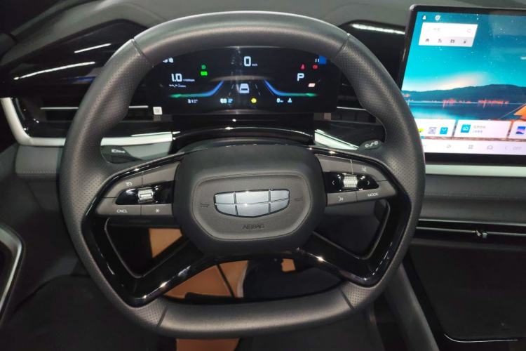 Used Geely Auto Emgrand X7 Sport 2026 Model 1.5TD Aspirational