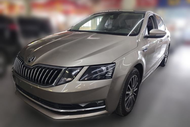 Used Skoda Octavia 2018 1.6L Automatic Luxury Edition