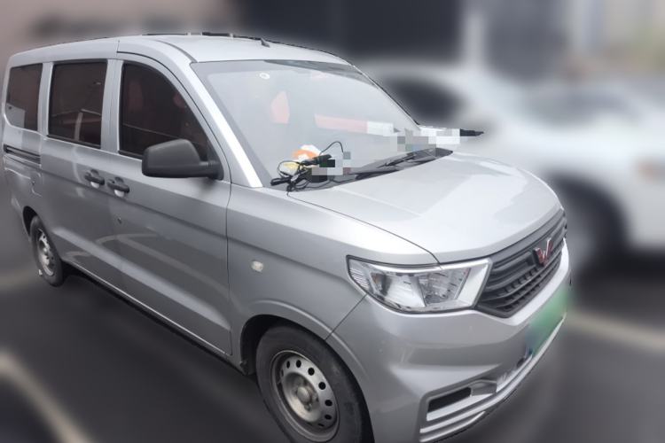 Used Wuling Hongguang V 2019 1.5L Standard Version China VI LAR
