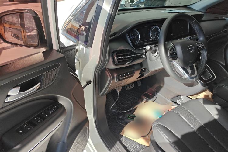 Used GAC Trumpchi M6 2021 270T DCT Luxury Edition (7-seater)