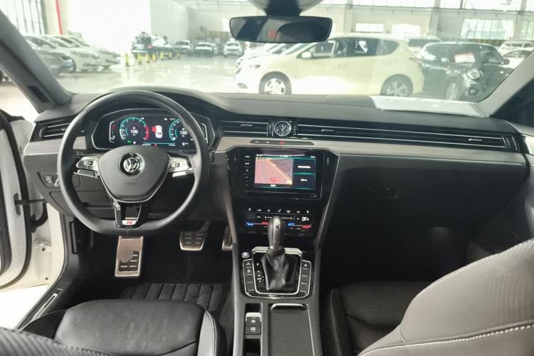 Used Volkswagen FAW-Volkswagen CC 2020 330TSI Glamour Edition China VI Standard
