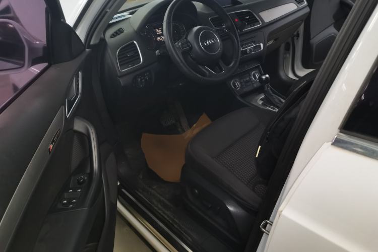 Used Audi Q3 2015 30 TFSI Ambition Edition