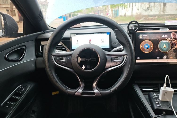 Used BYD Seal 06 New Energy 2024 DM-i 120KM Prestige Model
