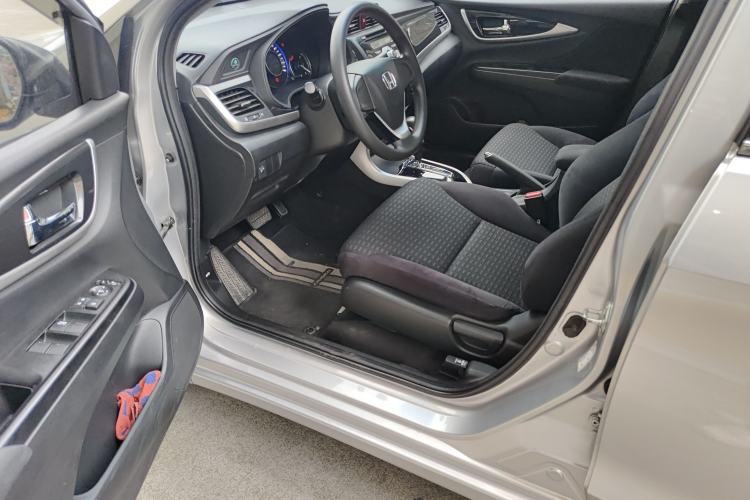 Used Honda Crider 2015 1.8L automatic comfort version Driver Seat
