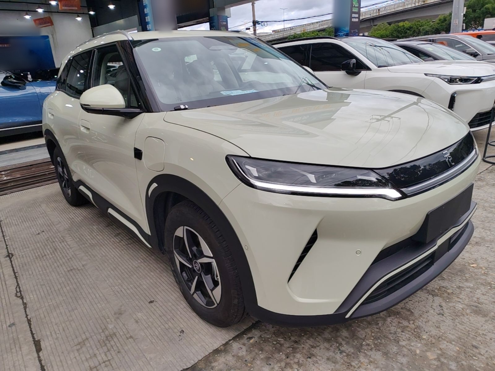 BYD Yuan UP 2025 Intelligent Driving Version 401 km Beyond-Range Edition — снимка 3