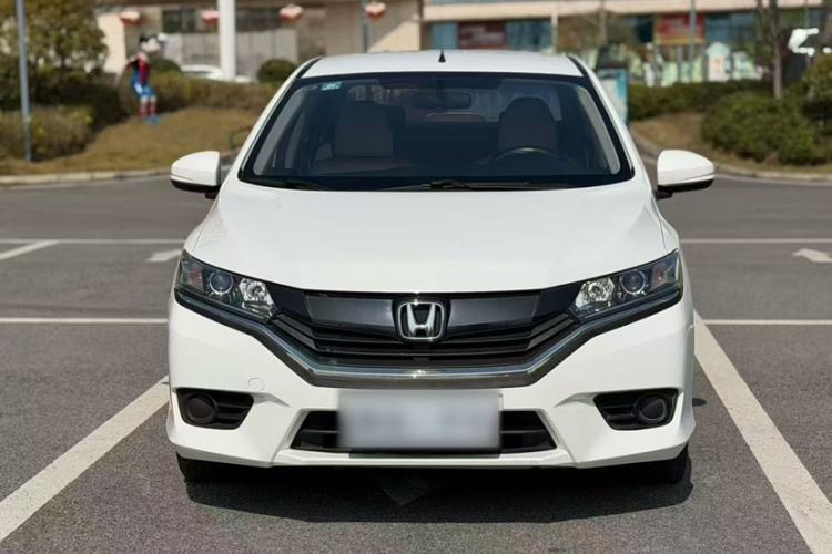 Used Honda Greiz 2016 1.5L CVT Classic Edition
