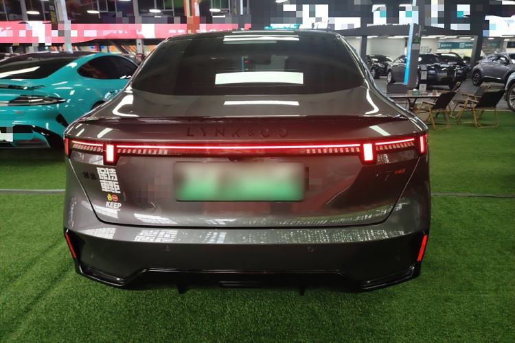 Used Lynk & Co 07 2024 EM-P 126 Long-Range Halo
