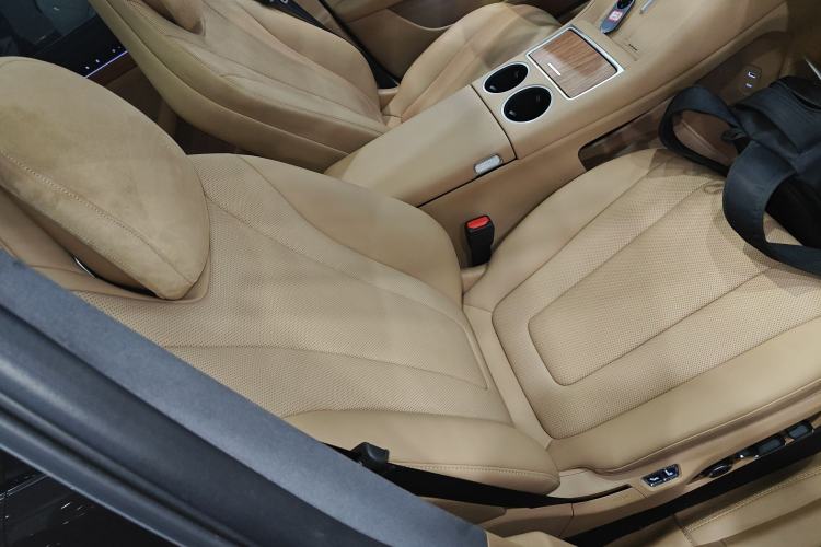 Used Hima Luxeed R7 2024 All-Electric 736 km Ultra
