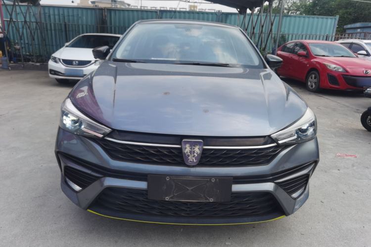 Used Roewe i5 2021 1.5L CVT Diamond Edition Front