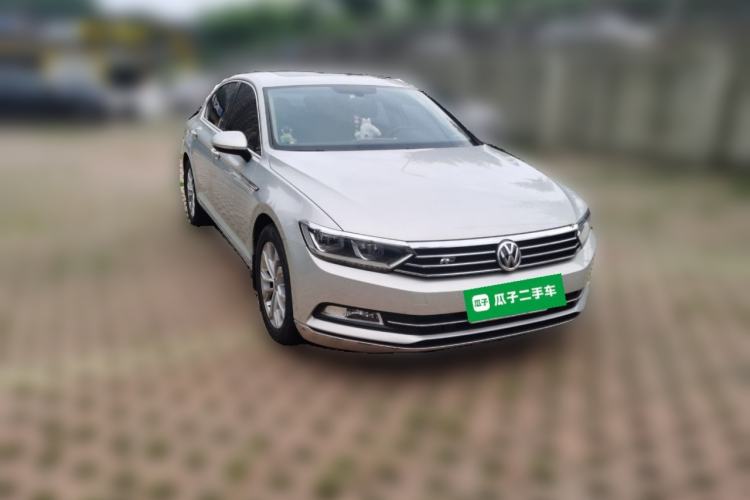 Used Volkswagen Magotan 2017 330TSI DSG Luxury Model