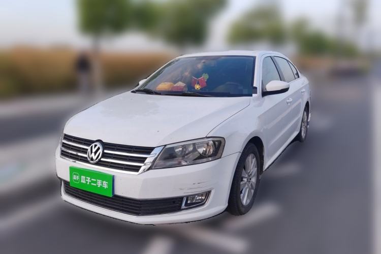 Used Volkswagen Lavida 2013 Restyled Classic 1.6L Manual Comfort Edition