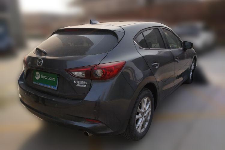 Used Mazda 3 Axela 2017 Hatchback 1.5L Manual Comfort Edition China V