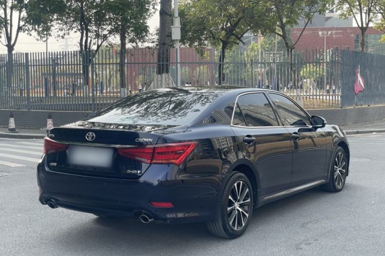 Used Toyota Crown 2018 2.0T Fashion Edition
