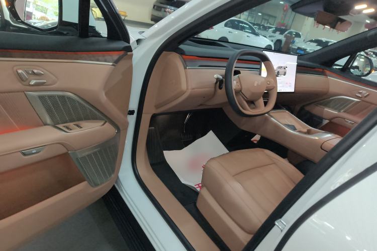 Used ONVO Luxeed L90 2025 Model—Max Six-Seater Version