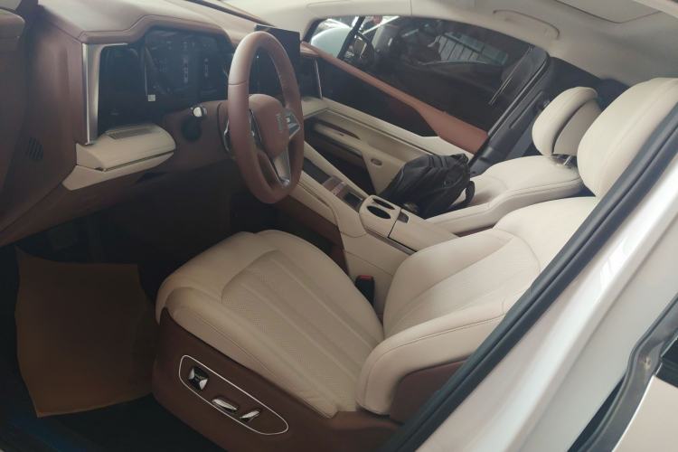 Used BYD Xia 2025 DM-i 1.5T 180km Beyond Edition
