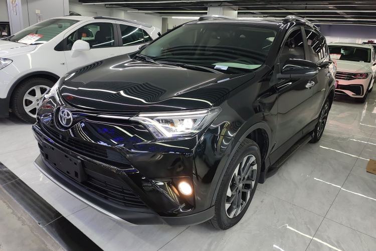 Used Toyota RAV4 2016 2.5L Automatic 4x4 Elite Edition