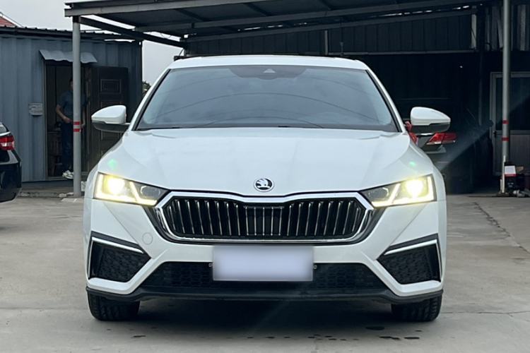 Used Skoda Octavia 2023 Revised PRO TSI280 Luxury Edition
