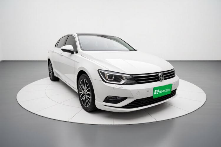 Used Volkswagen Lamando 2015 280TSI DSG Luxury Edition
