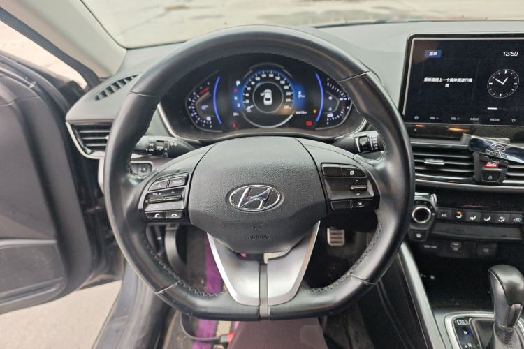 Used Hyundai Lafesta 2019 280TGDi Sport Edition China VI Steering Wheel