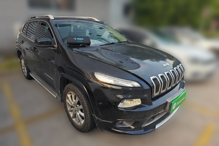 Used Jeep Cherokee 2017 2.4L Professional Smart Edition