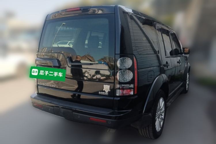 Used Land Rover Discovery 2014 3.0 SDV6 HSE Diesel Edition Rear Right 45 Deg