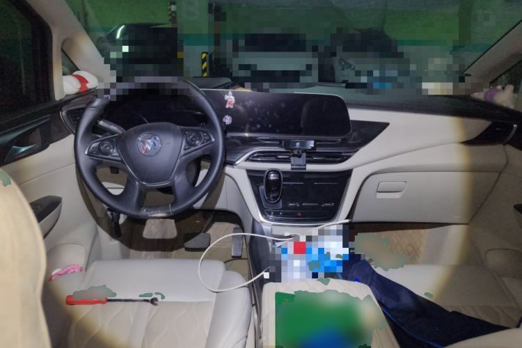 Used Buick GL8 2021 ES Landtrek 653T Comfort Edition