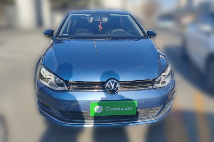 Used Volkswagen Golf 2017 1.6L Automatic Comfort Million-Vehicle Anniversary Edition
