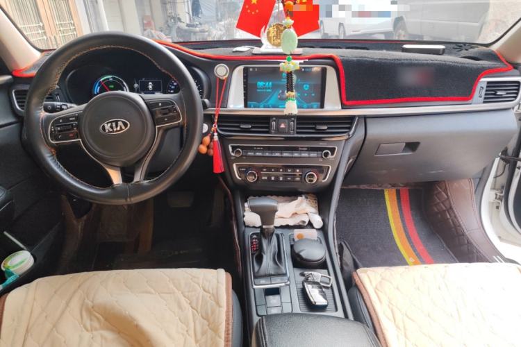 Used Kia K5 New Energy 2018 2.0L Smart Enjoyment Version Center Console