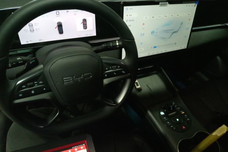 Used BYD Seal 2025 650 Zhihang Edition Interior 2