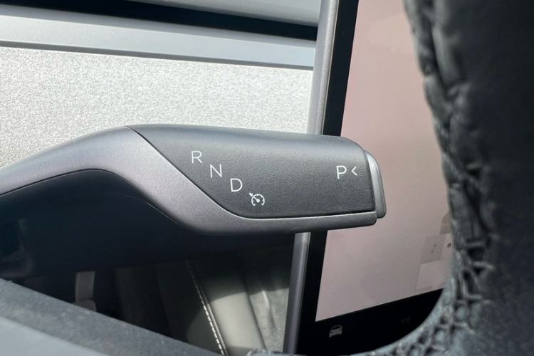 Used Tesla Model Y 2024 Rear-Wheel-Drive Version