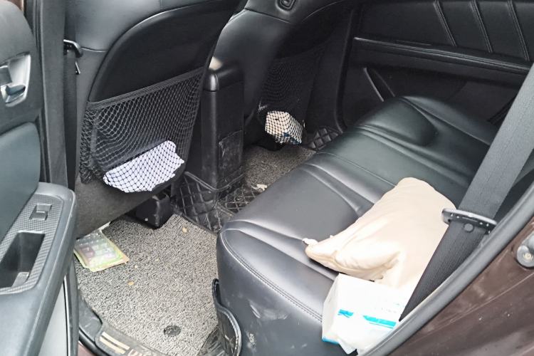 Used Luxgen U6 SUV 2014 1.8T Fashion Edition Left Rear Seat