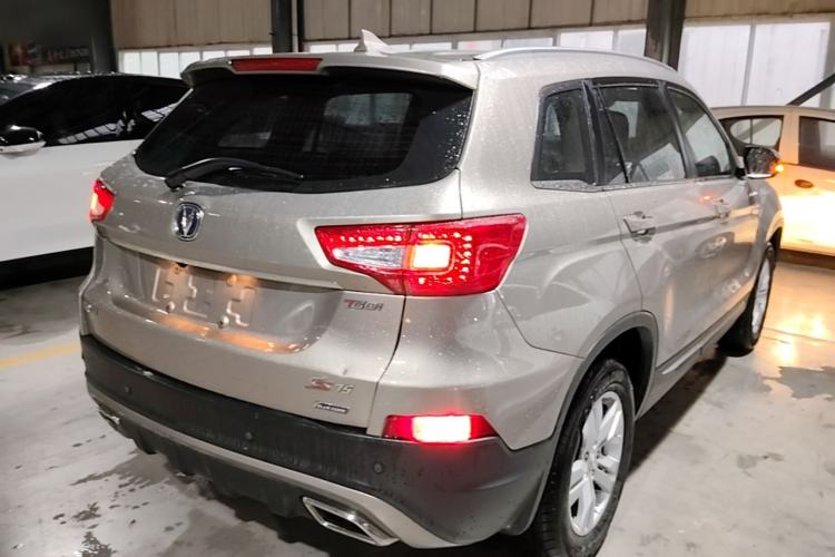 Used CHANGAN CS75 2017 Shangkui Edition 1.5T Automatic Fengyue Model