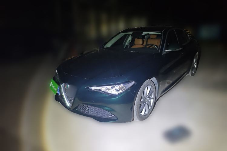 Used Alfa Romeo Giulia 2021 2.0T 280HP Luxury Edition