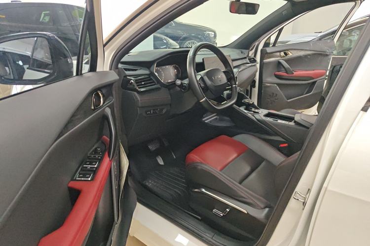 Used Lynk & Co 06 2020 1.5T JinPro model
