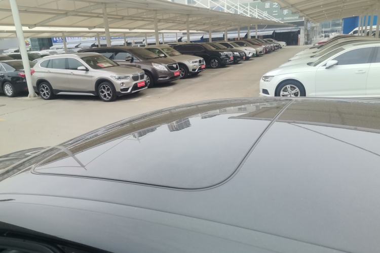 Used BMW 5 Series 2022 Restyled 525Li Luxury Package Roof