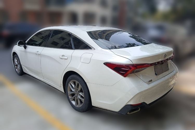 Used Toyota Avalon 2019 2.0L Ambition Edition China VI