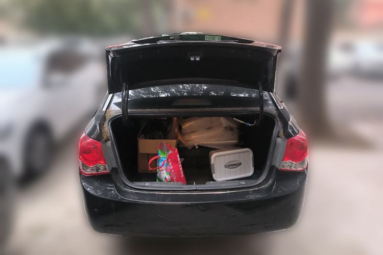 Used Chevrolet Cruze 2012 1.6L SL Grand Edition Manual Transmission Trunk