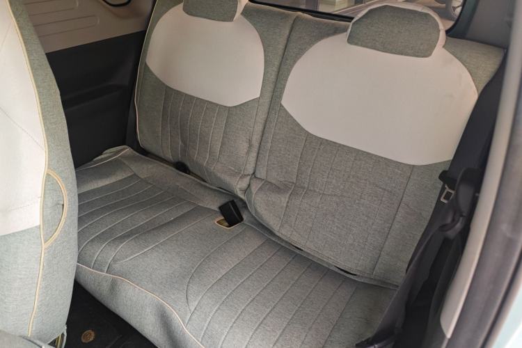 Used Geely Galaxy Panda 2023 Panda Mini 200km Endurance Bear Left Rear Seat