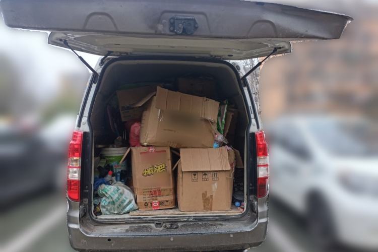 Used Jinbei New Hiace X30L 2016 1.3L Wealth Edition DLCG12 Trunk