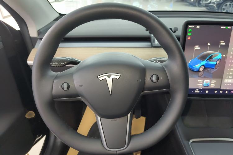 Used Tesla Model Y 2022 Rear-Wheel-Drive Version
