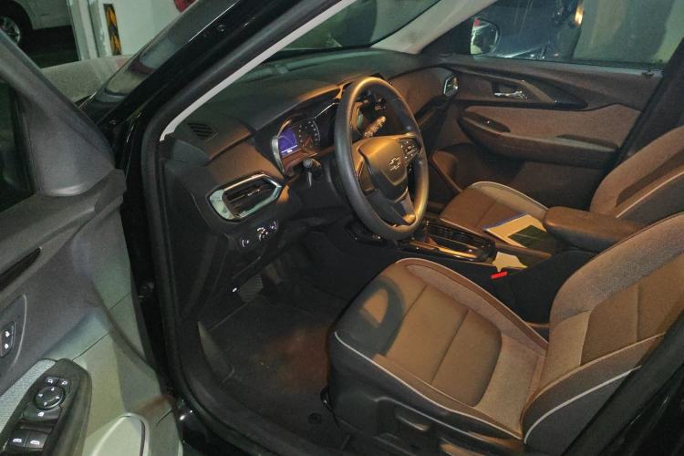 Used Chevrolet Trailblazer 2019 435T Redline CVT Two-Wheel-Drive Sharp Edition China VI Standard Driver Seat