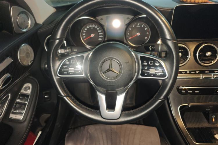 Used Mercedes-Benz C-Class 2019 C 260 L Sport Edition Steering Wheel