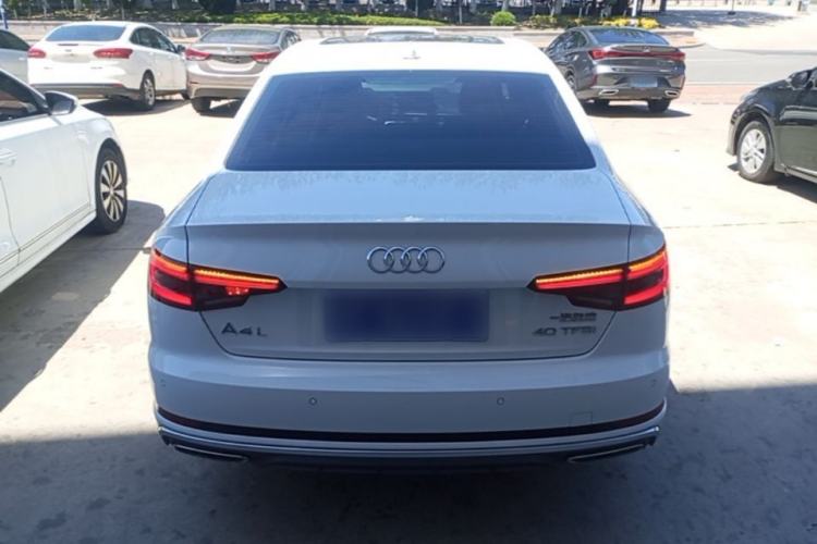 Used Audi A4L 2019 40 TFSI Fashion Edition China VI Emission Standard Rear