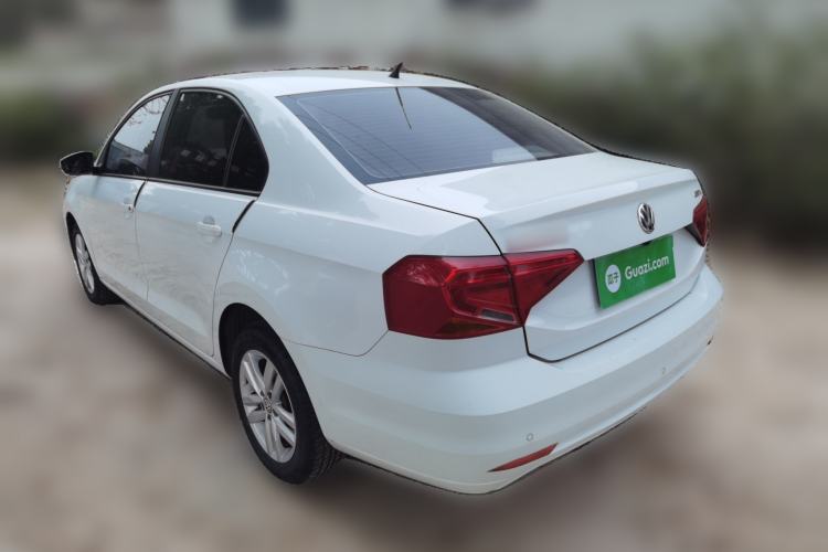 Used Volkswagen Jetta 2019 Dream Edition 1.4L Manual Fashion Version Rear Left 45 Deg