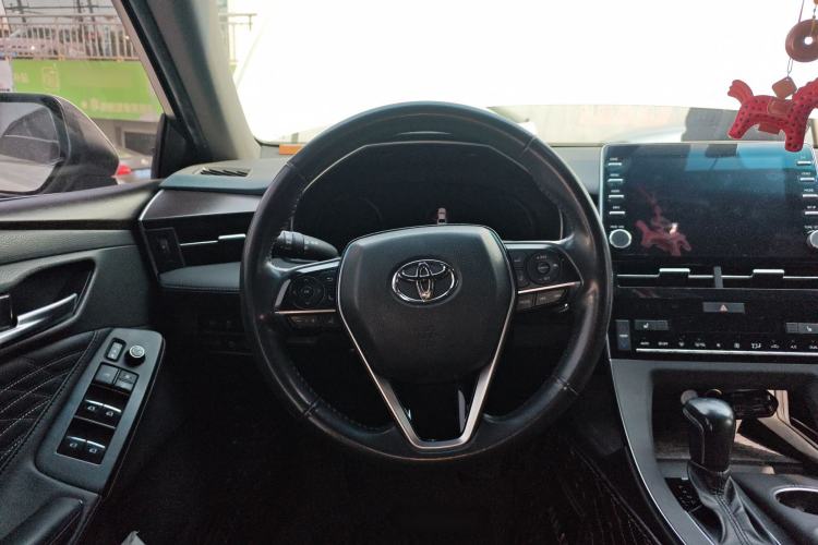 Used Toyota Avalon 2019 2.5L Touring Premium Version China VI Standard