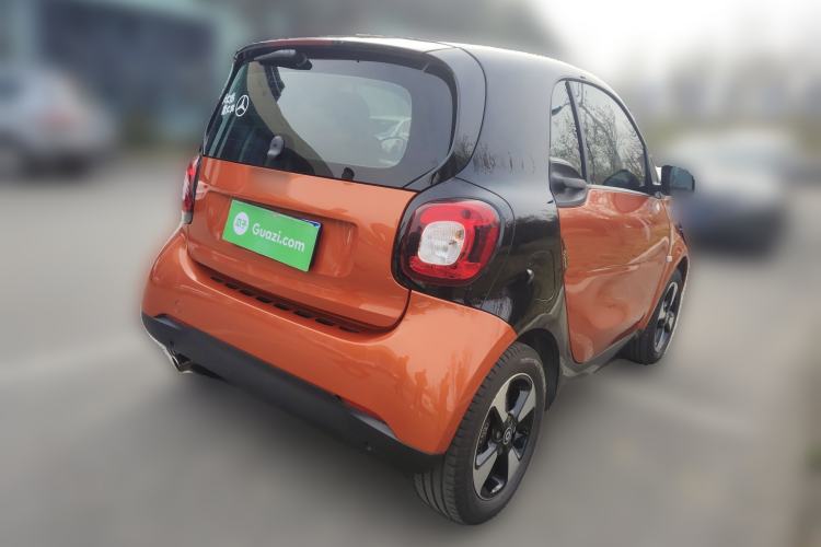 Used smart fortwo 2018 1.0L 52kW Hardtop Passion Edition China V Standard

