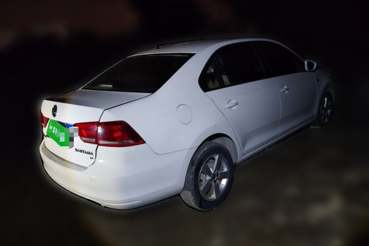 Used Volkswagen Santana 2015 1.6L Manual Comfort Edition Rear Right 45 Deg