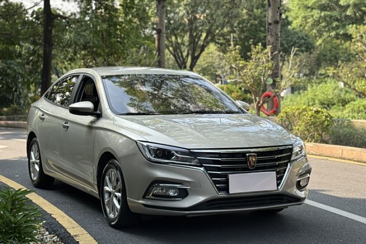 Used Roewe i5 2020 1.5L Manual 4G Connect Luxury Edition