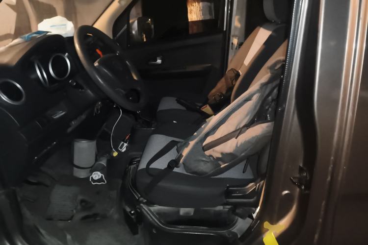 Used CHANGAN KAICHENG Ruixing M60 2019 1.5L Standard Version China VI Emission Standard 5/6 Seats DAM15KR
