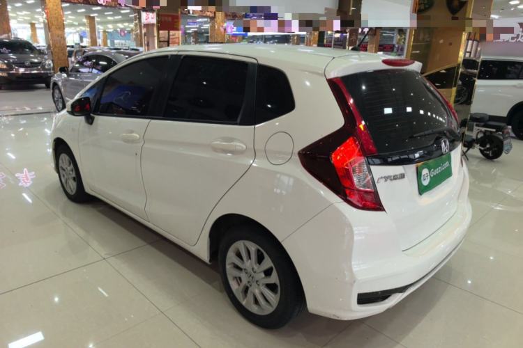 Used Honda Fit 2018 1.5L CVT Comfort Sunroof Version Rear Left 45 Deg